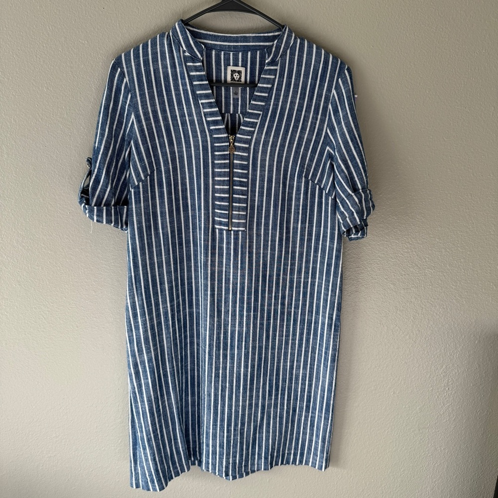 Anne Klein women’s dress, bleu white striped zipper, size 4